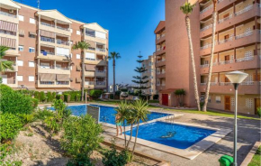 Amazing apartment in Elche with Outdoor swimming pool and 2 Bedrooms